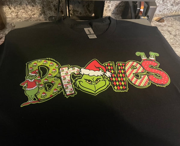 Grinch School Spirit tee